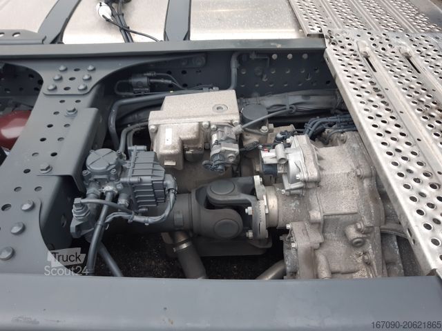 Nagy térfogatú nyergesvontató MERCEDES-BENZ Actros 1848LSNR MP5 Lowdeck ÖlRetarder Mirrorcam