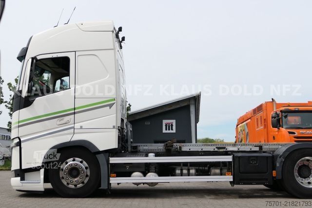 Camión con caja móvil VOLVO FH 500 BDF Retarder Lift-/Lenkachse LBW Euro 6