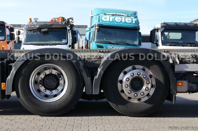Camión con caja móvil VOLVO FH 500 BDF Retarder Lift-/Lenkachse LBW Euro 6
