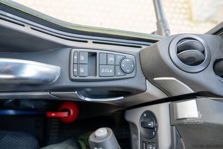 Шасі вантажних автомобілів MAN TGL12.250 DoKa