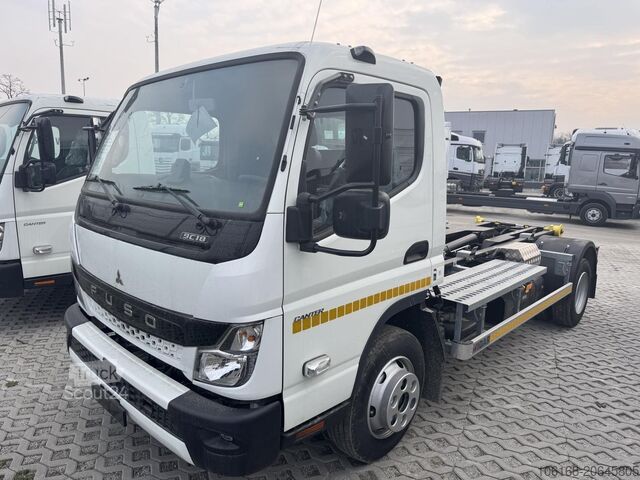 Навантажувач -навантажувач Fuso Canter 7C18 Abrollkipper - 61.990 Euro
