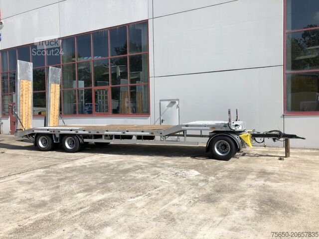 Reboque com plataforma rebaixada Möslein T 3-6,60 VB  3 Achs Tieflader- Anhänger, Luftgefedert, Verbreiterung