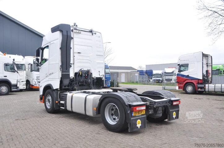 Padrão-SZM Volvo FH 460 2022  iShift  iParkCool