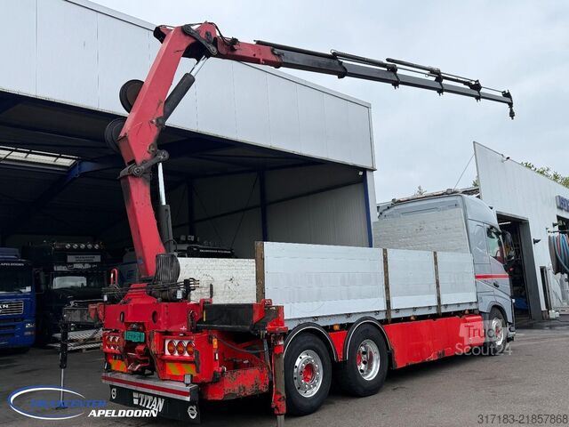 Læsseplatform Volvo FH 540 HMF 2620 K5, Stuuras