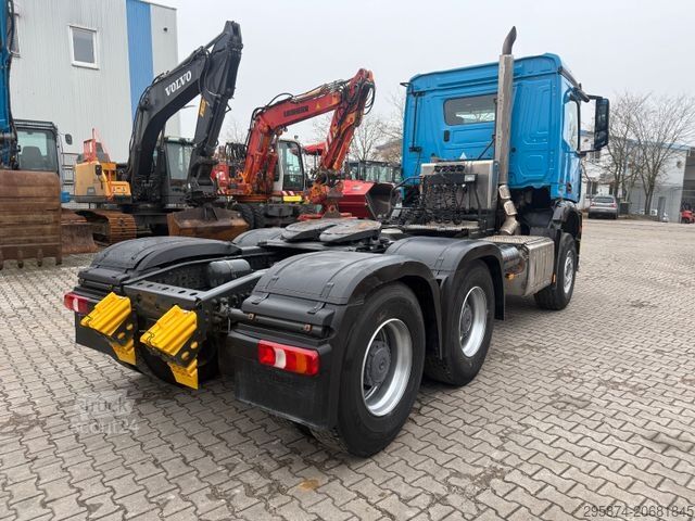 Standart çekici ünitesi MERCEDES-BENZ 2651 AROCS SZM 6x4 Klima Retarder Kipphydr.