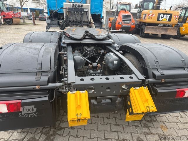 Standart çekici ünitesi MERCEDES-BENZ 2651 AROCS SZM 6x4 Klima Retarder Kipphydr.