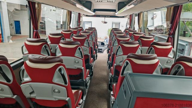 Tilausajobussi SETRA S 516 HD/2