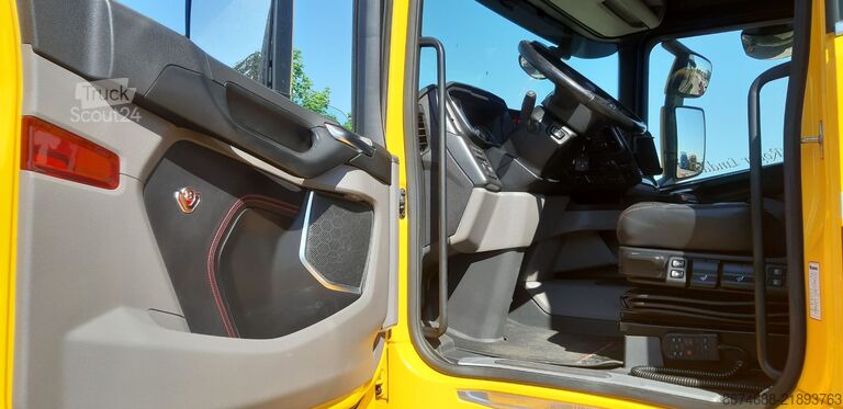 Standarta vilcējs SCANIA R 580