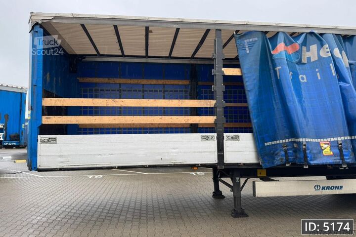 Sliding tarpaulins Krone SD / Sideboards / Drum brakes