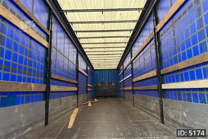 Sliding tarpaulins Krone SD / Sideboards / Drum brakes