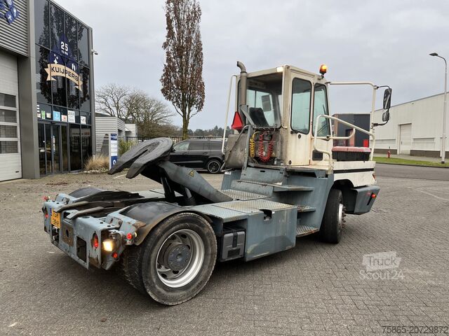 Estándar-SZM Terberg YT 182 / Cummins - Allison / 2007 / Terminal Tr...