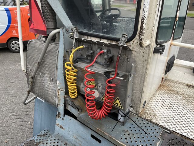 Estándar-SZM Terberg YT 182 / Cummins - Allison / 2007 / Terminal Tr...