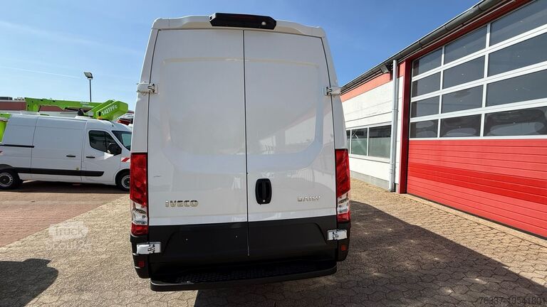 Gesloten bestelwagen lang Iveco Daily 35S14 Transporter Kastenwagen L3H2