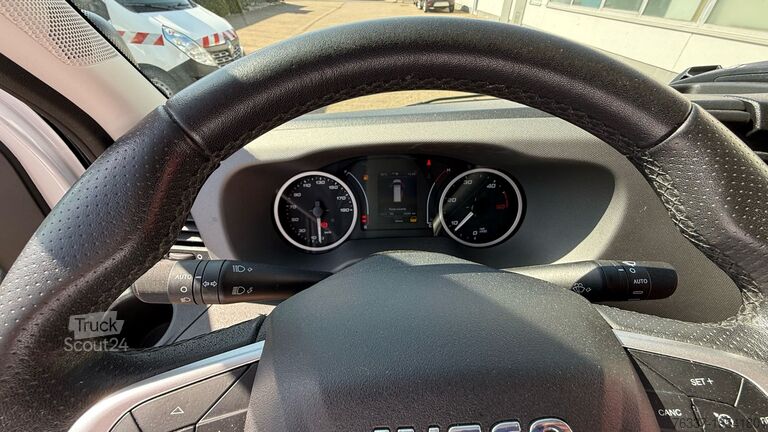 Gesloten bestelwagen lang Iveco Daily 35S14 Transporter Kastenwagen L3H2