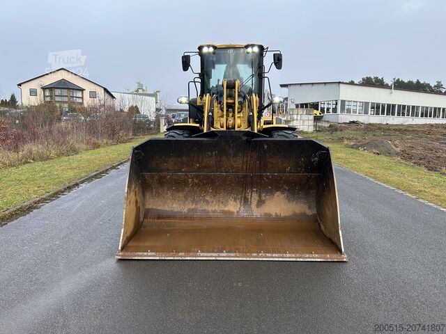 Kolový nakladač CAT 938 Next Gen (NG)