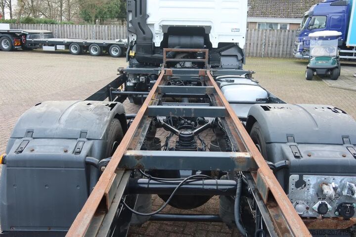 Шасі з кабіною MAN TGX 18 .340 4x2 Full air Chassis, twist locks