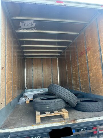 Furgons ar kasti Iveco DAILY 35 C 14