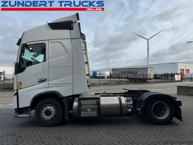 Standart-SZM Volvo FH 460 GLOBETROTTER, LNG