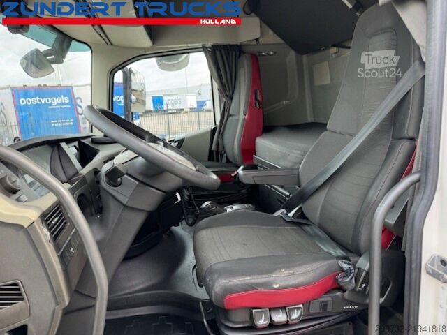 Standart-SZM Volvo FH 460 GLOBETROTTER, LNG
