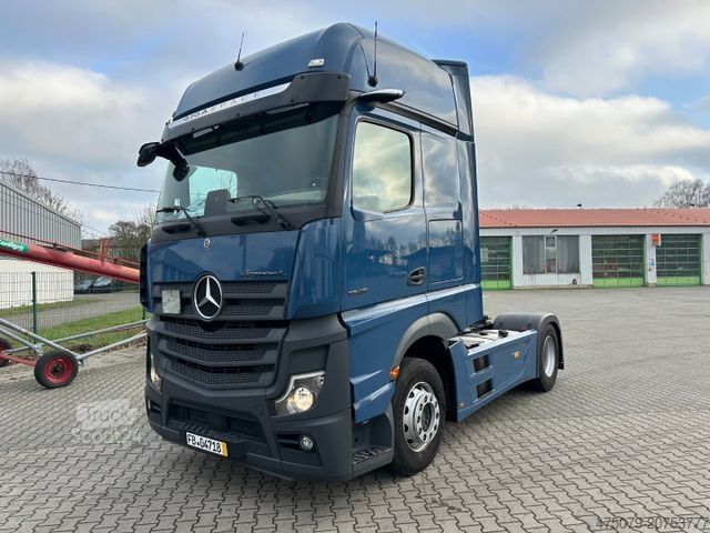 Standard SZM MERCEDES-BENZ Actros 1845 / BigSpace / Retarder