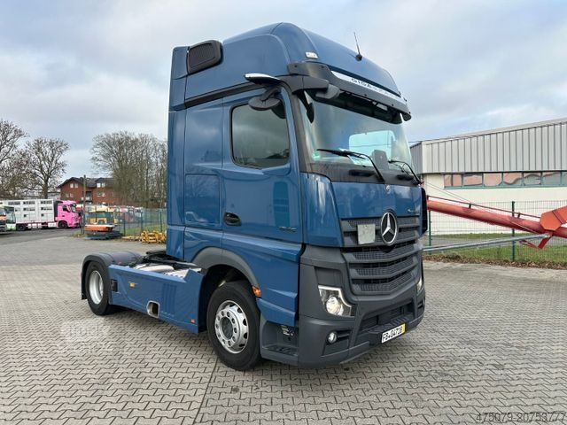 Standard SZM MERCEDES-BENZ Actros 1845 / BigSpace / Retarder