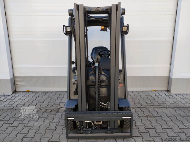 Elektrisch – 3 Räder Linde E16C-02-386 EVO (KDD, LACK und SE NEU)