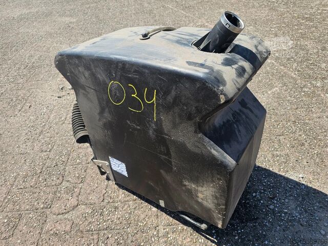 MAN AdBlue tank - 81.15402-5008 MAN Adblue tank - 81.15402-5008