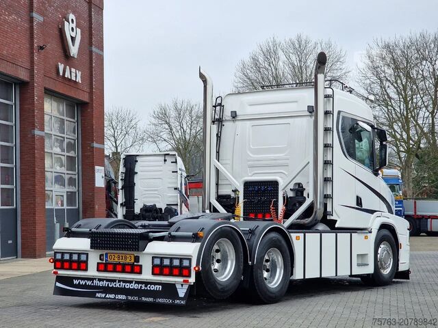 معيار SZM Scania T580 V8 Tuft Torpedo V8 - Custom exterior - Ret...