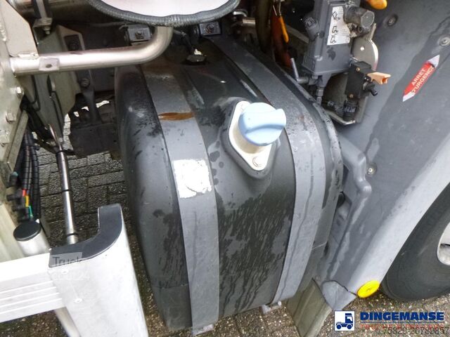 Cisternos Mercedes Axor 1824 4x2 fuel tank 14.2 m3 / 4 comp