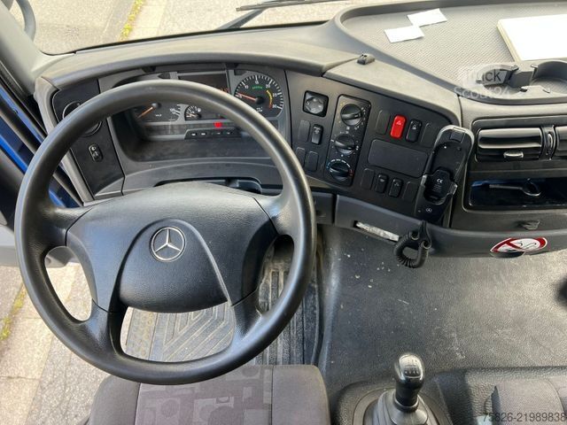 Fourgon porte-voitures MERCEDES-BENZ Atego 818 Auto/Maschinen Transporter
