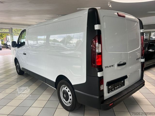 Skåpbil RENAULT Trafic 2.0 L2*1.Hand*Klima*Keyless*LED*PDC*