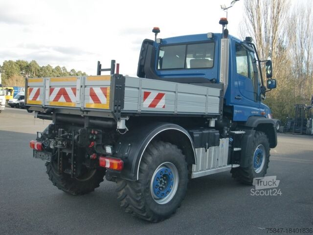 Driewegkiepwagen Mercedes-Benz Unimog U 423