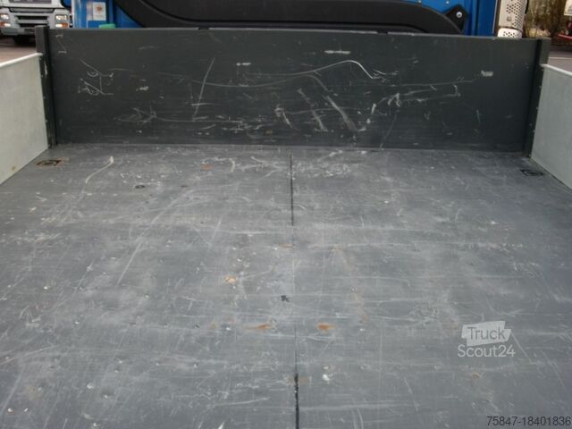 Driewegkiepwagen Mercedes-Benz Unimog U 423