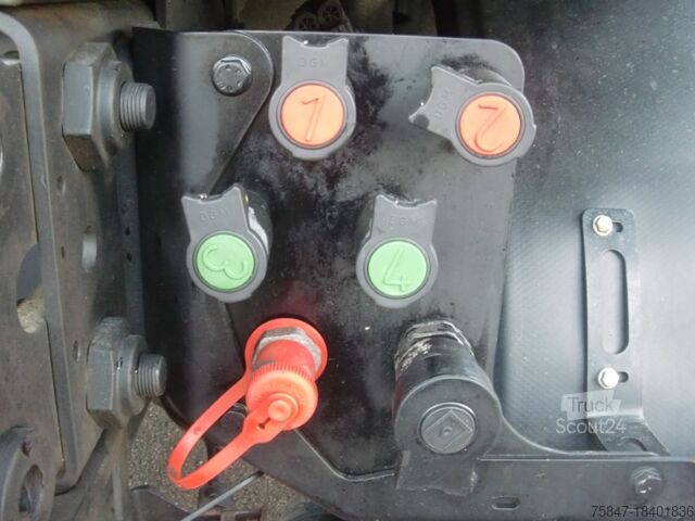 Driewegkiepwagen Mercedes-Benz Unimog U 423