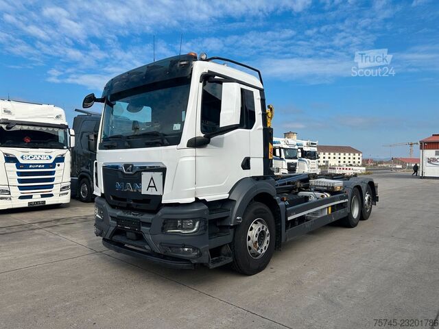 Kampós konténerszállító teherautó MAN TGS 26.470 * HYVA * ACC * LENK-LIFT * 6X2 * TÜV