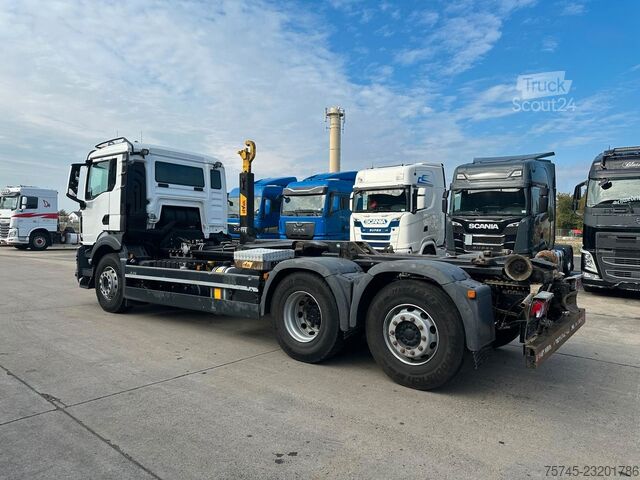 Kampós konténerszállító teherautó MAN TGS 26.470 * HYVA * ACC * LENK-LIFT * 6X2 * TÜV