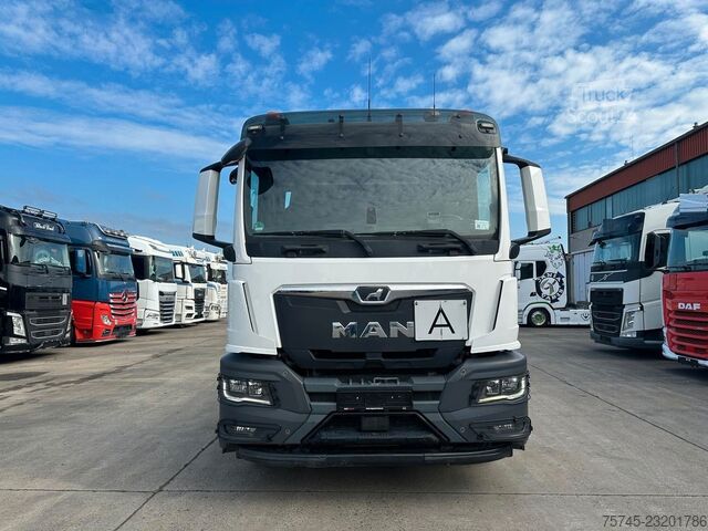 Kampós konténerszállító teherautó MAN TGS 26.470 * HYVA * ACC * LENK-LIFT * 6X2 * TÜV