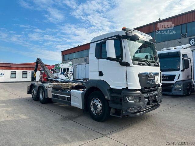 Kampós konténerszállító teherautó MAN TGS 26.470 * HYVA * ACC * LENK-LIFT * 6X2 * TÜV
