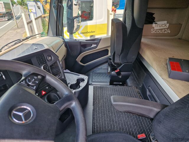 Gospodarsko vozilo Mercedes-Benz Actros 1843