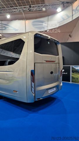 Minibus IVECO Daily 70 Vorlauffahrzeug Ferqui Sunrise 2,5 m B