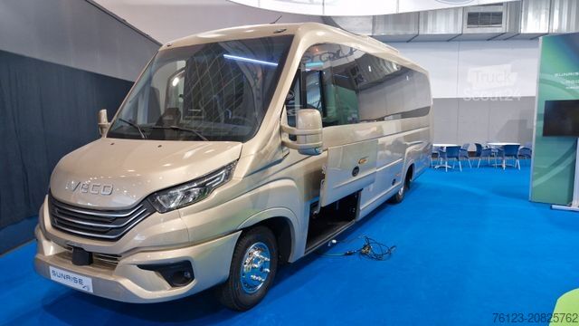 Minibus IVECO Daily 70 Vorlauffahrzeug Ferqui Sunrise 2,5 m B