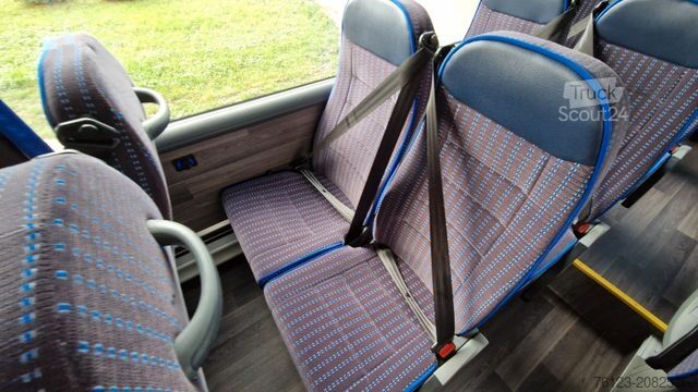 Minibus IVECO Daily 70 Vorlauffahrzeug Ferqui Sunrise 2,5 m B