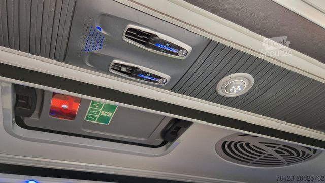 Minibus IVECO Daily 70 Vorlauffahrzeug Ferqui Sunrise 2,5 m B