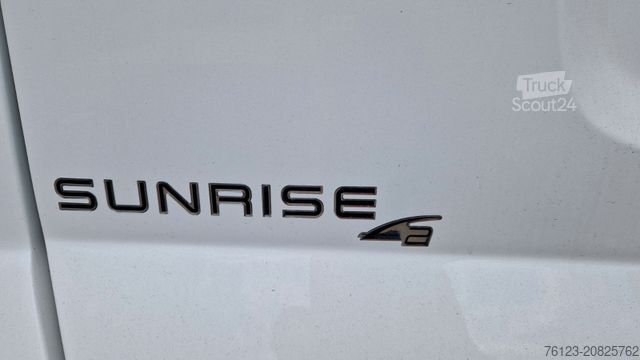 Minibus IVECO Daily 70 Vorlauffahrzeug Ferqui Sunrise 2,5 m B