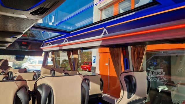 Minibús MERCEDES-BENZ 519 und 517 Glasdach XXL  20 Sitze Stock