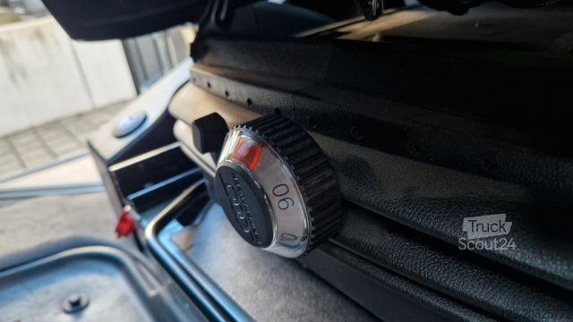 Minibús MERCEDES-BENZ 519 und 517 Glasdach XXL  20 Sitze Stock