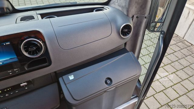 Minibús MERCEDES-BENZ 519 und 517 Glasdach XXL  20 Sitze Stock