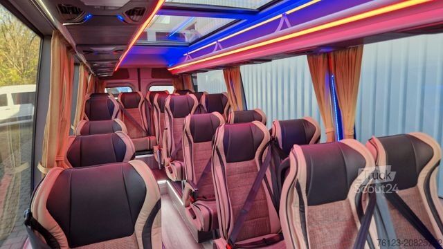 Minibús MERCEDES-BENZ 519 und 517 Glasdach XXL 20 Sitze Stock