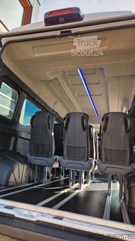 Minibus FIAT Fiat Ducato 9 Sitzer Systemboden Rolli Stock
