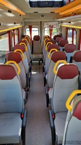 Minibus FIAT Fiat Ducato 9 Sitzer Systemboden Rolli Stock